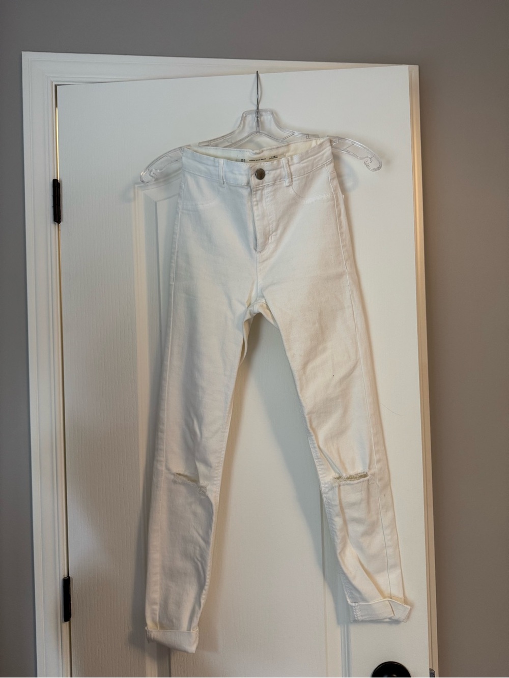 Zara White Skinny Jeans